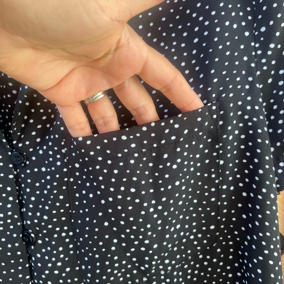 Lulu's Button down polka dot top - Picture 5 of 9